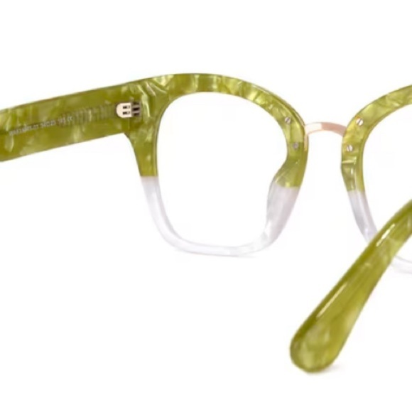 Zeelool Two Tone Green and White Large Ophthalmic Frame. - Picture 5 of 8